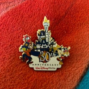 Disney Collector pin